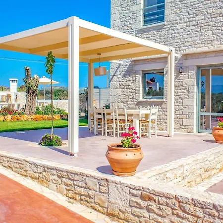 Villa Magnificent Crete Isla Bonita Private Furnished Terrace Grand Heated Pool Bbq 2 Bedroom Mylopotamos *