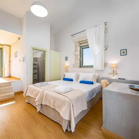 Magnificent Crete Isla Bonita Private Furnished Terrace Grand Heated Pool Bbq 2 Bedroom Mylopotamos Villa Pánormos